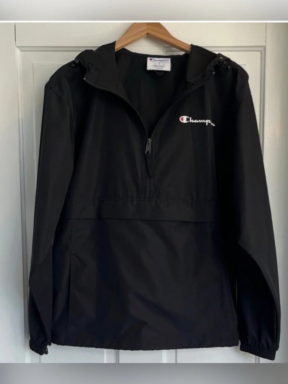 Champion Men’s Black Hooded Jacket NWOT Size Small